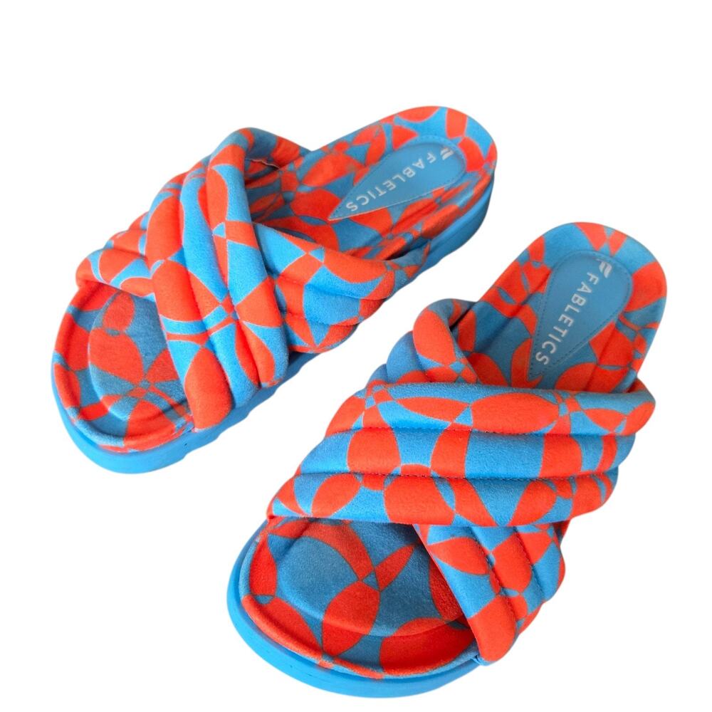 Fabletics Slip On Slide Terry Criss Cross Slides sandals Floral Geo Size 7.5